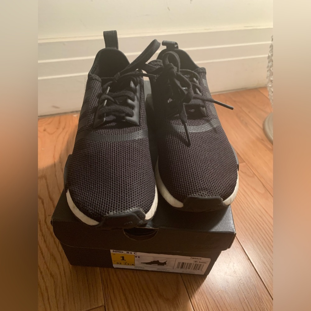 NMD_R1 C